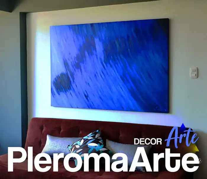 Vemos los cuadros modernos en tonos azules y abstracto de un hermoso cuadro moderno que la galería de arte Pleroma Arte ha diseñado y creado.